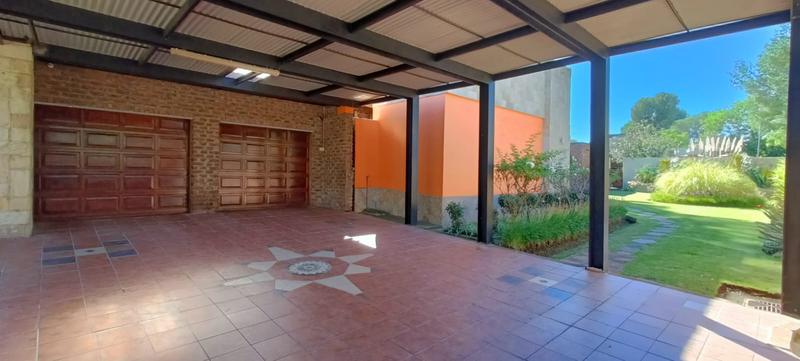 5 Bedroom Property for Sale in Queenstown Central Eastern Cape